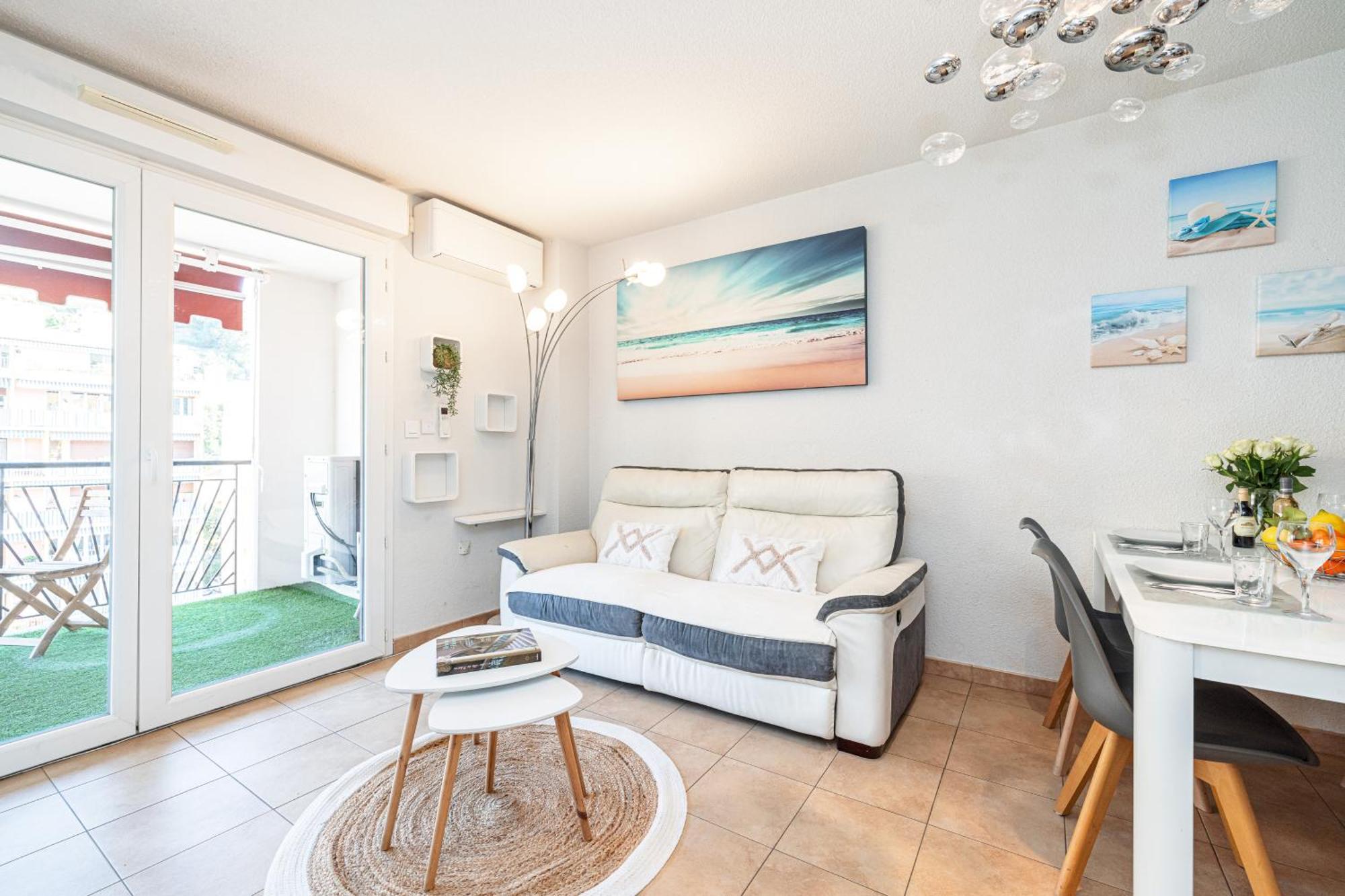 Intercontinental Superbe Appartement Avec Piscine Menton Bagian luar foto