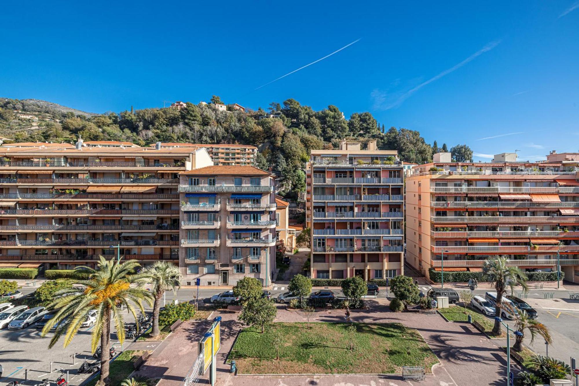 Intercontinental Superbe Appartement Avec Piscine Menton Bagian luar foto