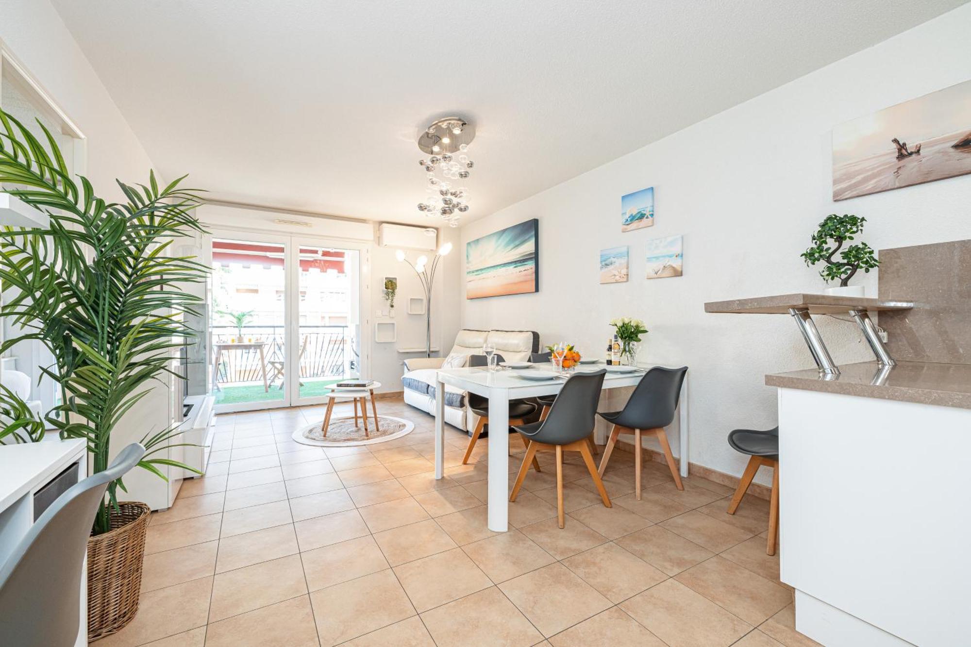 Intercontinental Superbe Appartement Avec Piscine Menton Bagian luar foto