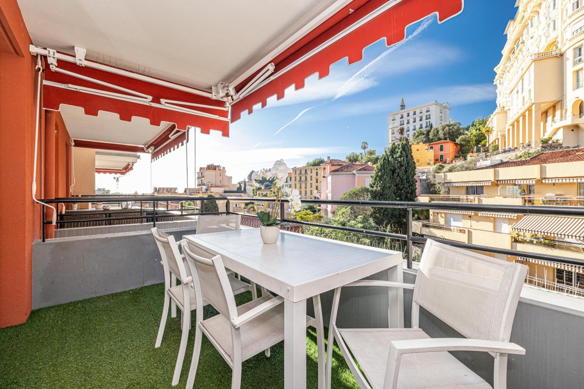 Intercontinental Superbe Appartement Avec Piscine Menton Bagian luar foto