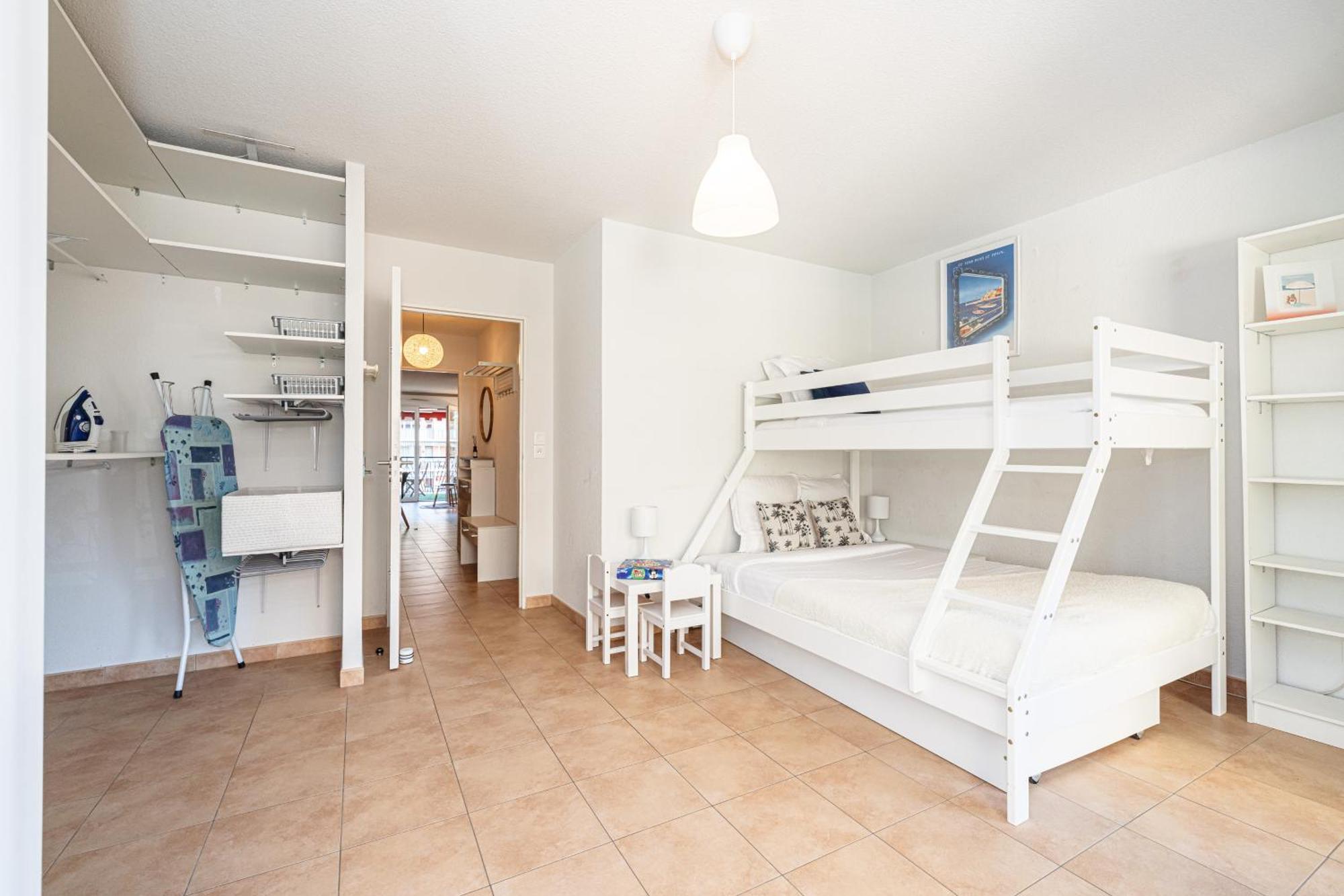 Intercontinental Superbe Appartement Avec Piscine Menton Bagian luar foto
