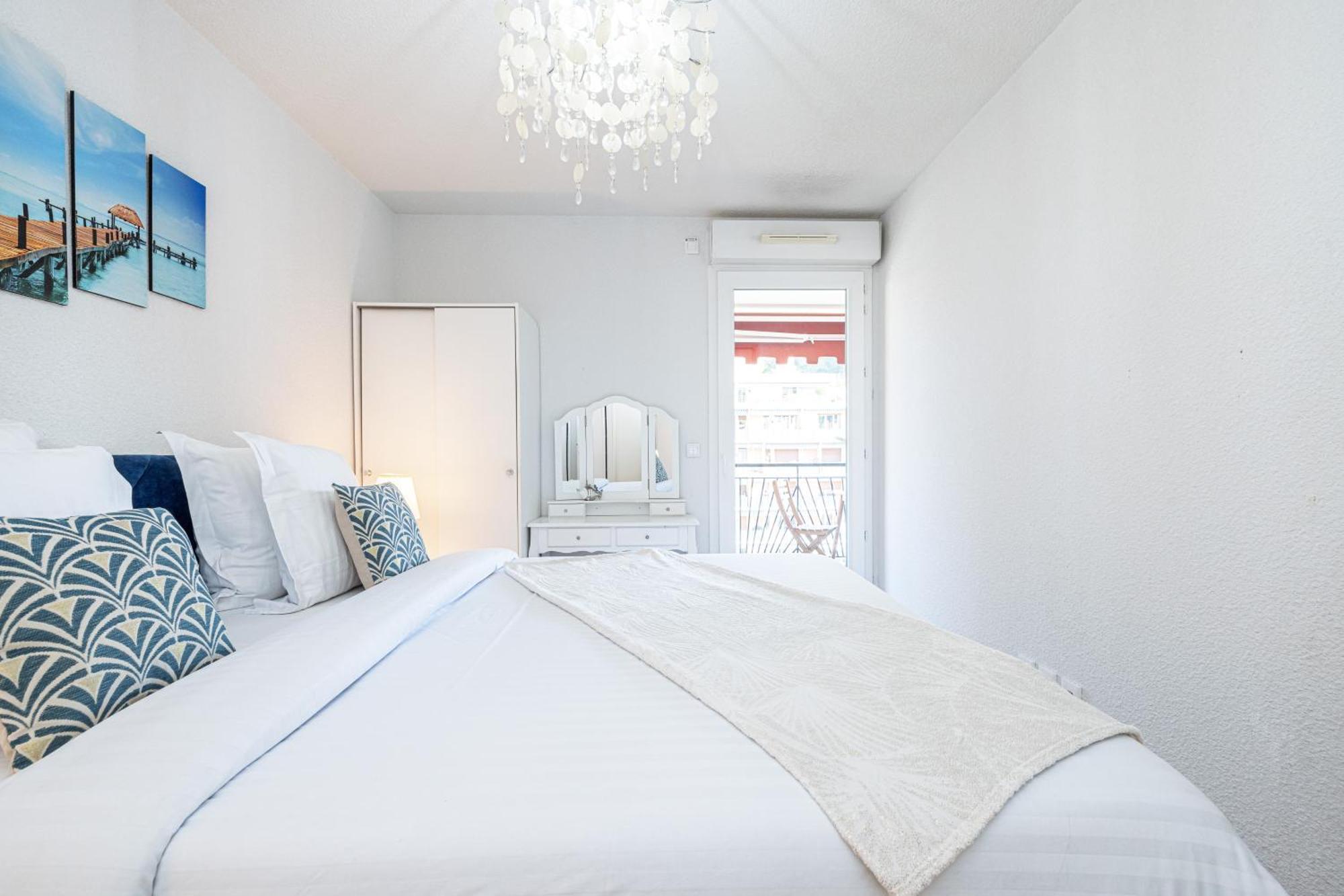 Intercontinental Superbe Appartement Avec Piscine Menton Bagian luar foto
