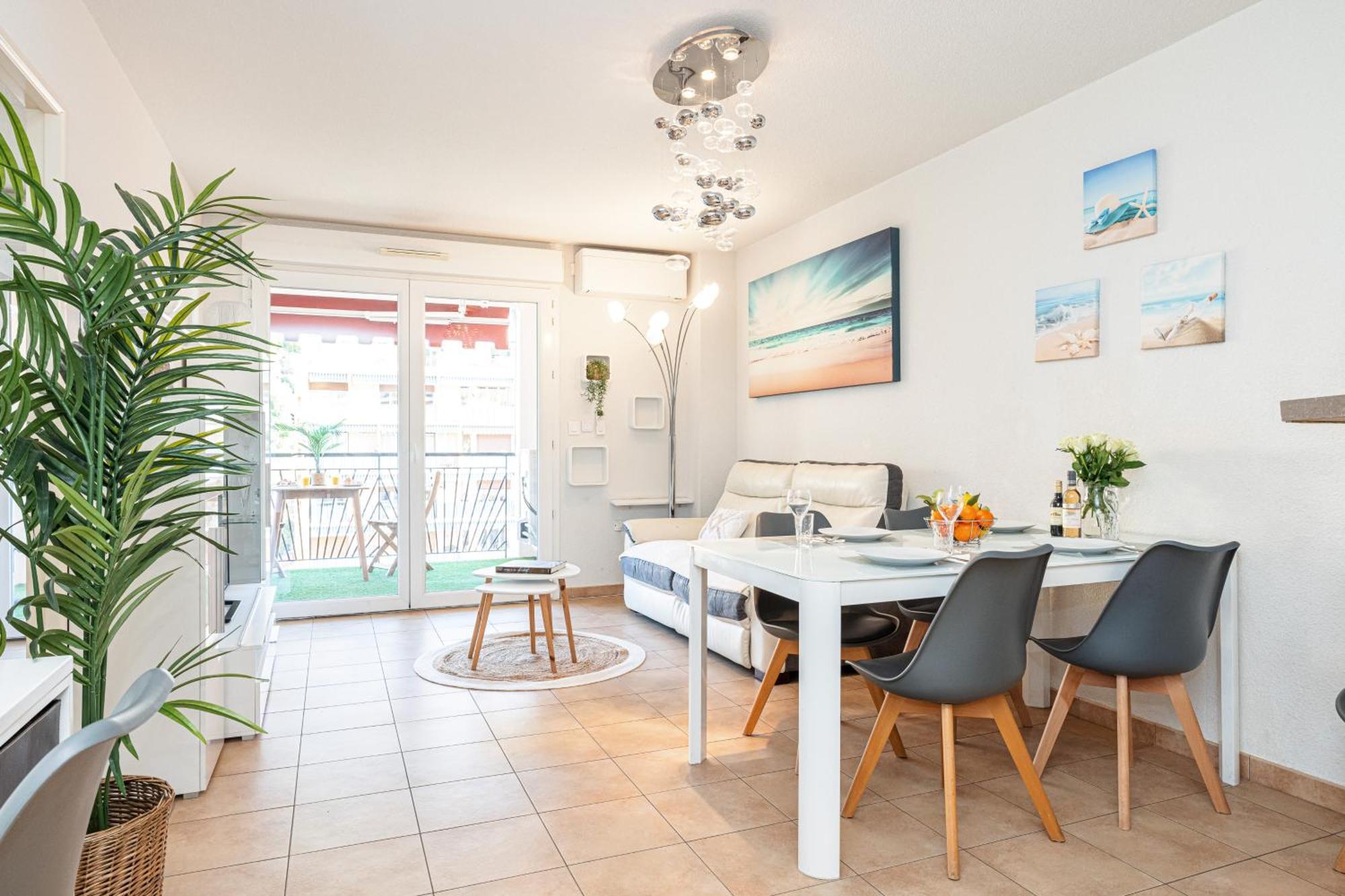 Intercontinental Superbe Appartement Avec Piscine Menton Bagian luar foto